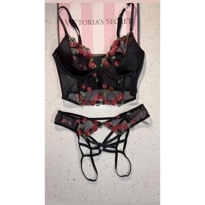NWT Victoria’s Secret set Very Sexy Cherry Embroidery Corset 34C & Panty Sz S